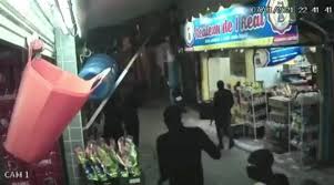 Miliciano ecko foi baleado na operação / foto: Video Camera De Seguranca Flagra Invasao De Milicianos Na Gardenia Azul Rio De Janeiro O Dia