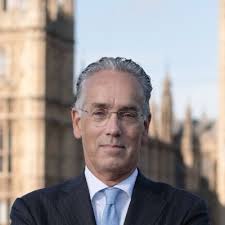 One of the many remarkable aspects of British society is the abundance of  traditions and institutions that go back many centuries and more. One  example is the so called livery companies of