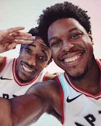 Toronto Raptors' teammates Immanuel Quickley and Gradey Dick recreated Kyle  Lowry & DeMar DeRozan's legendary media day flick from years ago 📸😅  (Ogchabzo/X)