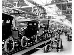 Oct 1 1908 Ford Motor Company Unveils The Model T Ford Models Model T Car Model