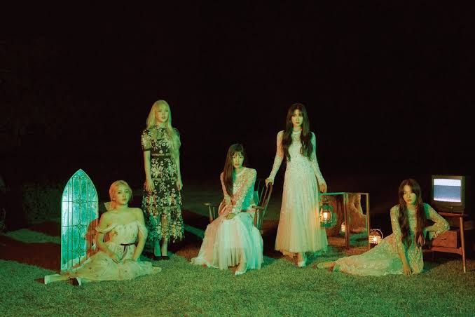 Red Velvet di album The ReVe Festival: Finale.