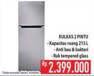 Isi lebih banyak, karena kapasitasnya yang lebih besar. Kulkas 2 Pintu Carrefour Kulkas