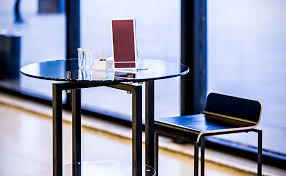 Add style to your home, with pieces that add to your decor while providing hidden storage. Cocktail Tables Ventadesign