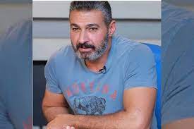 ياسر جلال فاجأ الجمهور اليوم بنشر البرومو التشويقي الأول لمسلسله الجديد الديب، والذي صدم به الجمهور بعد الظهور بشخصية مستذئب في إعلان المسلسل، وهو ما أثار جدلاً كبيراً على مواقع التواصل. ÙŠØ§Ø³Ø± Ø¬Ù„Ø§Ù„ ÙŠÙƒØ´Ù Ù„Ù€ Ø§Ù„Ù…ØµØ±ÙŠ Ø§Ù„ÙŠÙˆÙ… Ø­Ù‚ÙŠÙ‚Ø© Ø¹ÙˆØ¯ØªÙ‡ Ø¥Ù„Ù‰ Ø§Ù„Ø³ÙŠÙ†Ù…Ø§ Ø§Ù„Ù…ØµØ±ÙŠ Ø§Ù„ÙŠÙˆÙ…