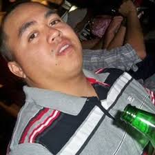 Travis Lau (@Lazyboy04)