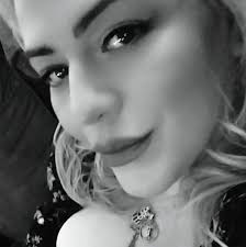 The Gargoyle of Notre Dame overlooking Paris, 1910. ❤️