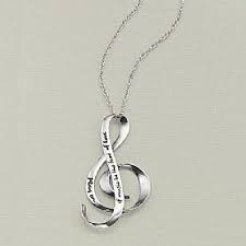42 00 Shakespeare Silver Pendant If Music Be The Food Of Love Play On Simple Silver Treble Clef Inscribed With Con Imagenes Joyeria Pulseras Y Brazaletes Brazaletes