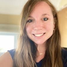 Danielle Sarver's Instagram, Twitter & Facebook