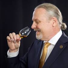 Stephen Semple (@stephensemple)