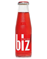 Lo spritz è un aperitivo alcolico a base di prosecco, bitter e seltz ma anche chi preferisce gustare un aperitivo con gli amici senza bere alcolici può comunque gustare questo cocktail nella sua variante analcolica a base. Biz Rosso Bitter Analcolico Per Aperitivi E Cocktail Polara Bibite