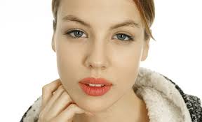 Probabil ca nu mai poti sa te distrezi atat de mult ca odinioara, iar mahmureala este din ce in ce desii mahmureala si celelalte simptome specific renuntarii la alcool sunt inconfortabile, si de multe ori periculoase, partea buna este ca desii se. Ce Se Intampla Cu Corpul Tau Cand Renunti La Alcool Clinica Aliat