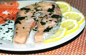E' una ricetta facile da realizzare, ideale anche per chi non è molto esperto in cucina e anche per chi ha poco tempo da dedicarle. Trancio Di Salmone Al Limone Ricetta Secondo Light Ricetta Salmone