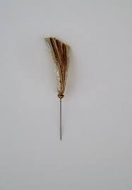 1920s Art Deco Hat Pin Vintage Hat Pin Made From Shell And Gold Braiding Vintage Vanity Vintage Grooming Art Deco Groomin Art Deco Hats Hats Vintage Hat Pins