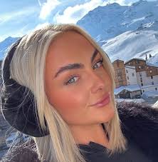 Beauty Above By Ellie