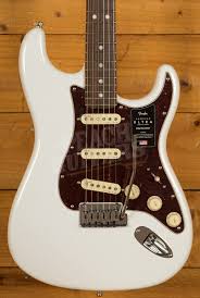 American standard stratocaster hss unregistered i have not encountered such a good guitar at american standard stratocaster hss unregistered but i like sustain and the strat just doesn't have. Fender Ultra Stratocaster Arctic Pearl R W Peach Guitars