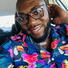 Good morning ☀️ Happy Friday!! Sorry No More Pre orders‼️ Just Pull up.. @  4!! Location will be posted.. I will Be giving away ‼️ 1 Free 25.00 Tray 🦀  1 Free