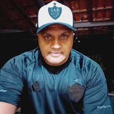 Roberto Pedrosa (@RobertoPedrosa)