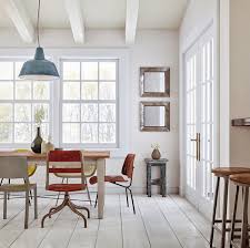 Our gallery of eclectic dining room design ideas are matched the with perfect paint color from behr. 15 Mix And Match Eclectic Dining Rooms Home Design Lover