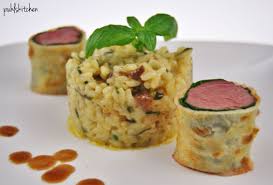 Wildschweinfilet Sous Vide In Mangold Crepe Mantel An Spinat Steinpilz Risotto Wildschweinfilet Rezept Vakuum Schweine Filet