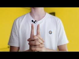 Nouveau tuto de magie dans lequel je vais vous expliquer un tour de magie facile à faire !la vidéo se décompose en deux parties: Tour De Magie Super Facile Pour Enfants Explication Youtube
