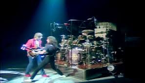 Stage left, released on dvd on may 1, 2007.limelight is the fourth song from rush's eighth stud. Rush Closer To The Heart Exit Stage Left 1981 Youtube