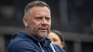 Curtis nagy sztárral bulizott: Ronaldinhóval ivott egy szórakozóhelyen