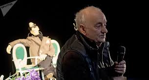 Резо габриадзе родился в 1936 году в кутаиси. Skonchalsya Rezhisser Rezo Gabriadze