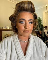 Caitlin Chapman's Instagram, Twitter & Facebook