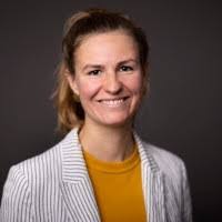 Tina Bayer's Instagram, Twitter & Facebook