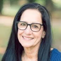 Kristy Meadows's Instagram, Twitter & Facebook