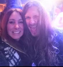 Tonights show was dedicated to John Wetton. Happy Heavenly Birthday.Ride  easy my friend . Catch ASIA