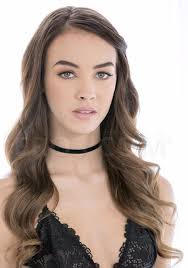 Charity Crawford介绍_图片_作品-猫眼电影