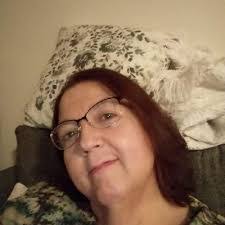 Rebecca Morford's Instagram, Twitter & Facebook