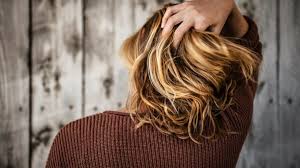 Organic hair salon specializing in curly hair and organic hair color services. Die 10 Besten Friseure Fur Schnitt Farbe Pflege In Berlin Qiez