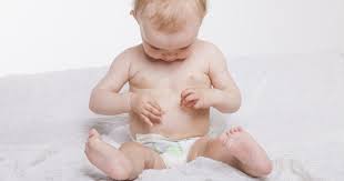 Gerade bei neurodermitis ist ein wirksamer sonnenschutz wichtig, auch wenn die sonnencreme bei neurodermitis. Ihr Baby Hat Neurodermitis Das Sollten Sie Jetzt Wissen Kanyo