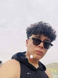 Karen Hermiz's Instagram, Twitter & Facebook