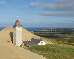 Relief is prescribed for bleeding hemorrhoids, relief advance reduces pain, and relief ultra is used for thrombosed hemorrhoid and inflammation. Farul Rubjerg Knude Danemarca Secret World