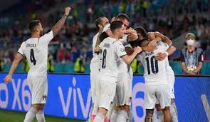 Il componimento è stato adottato come inno nazionale anche dalla repubblica turca di cipro nord, stato riconosciuto dalla sola turchia. L Italia Domina All Esordio Turchia Travolta 3 0 Tuttocalciomercato24 Com