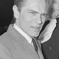 Adam Faith.op Schiphol voor optreden Rudy Carrellshow