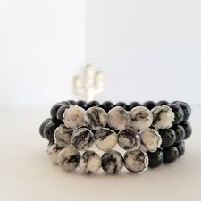 Black And White Spotted Gemstone Black Onyx And Black And White Spotted Agate 10 Mm Fauceted Bead Stretchy Bracelet With Silver Accentsche Woman Beaded Bracelet Stretchy Bracelets Faceted Bead