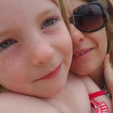 Sandy Trigg's Instagram, Twitter & Facebook