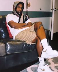 Rocky's forthcoming vans project was confirmed in his new gq. The Sneakers Vans Old Skool Flame Worn By Asap Rocky On His Account Instagram Spotern