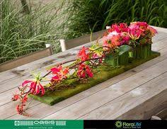 Cuisine contemporaine de ecoiffier : 300 Flat Ideas For Low Profile Flower Arrangements Floral Arrangements Floral Art