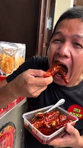 Replying to @P,T, 5K🎧EDITS pinapili ko si ate PAA NG DINOSAUR 🤣 #foryou  #fypシ #fypage #TravelPH #foodtok #foodie #chickenfeet #fy #streetfood  #eerms #manila #chinesestyle #ditomasarap