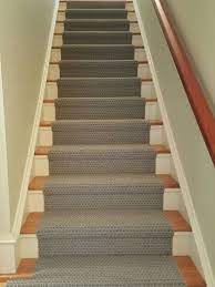 The Carpet Runner On This Staircase Is A Simple Addition But It S A Good One It Helps To Add Some Texture To This Stair Installation Stainmaster Carpet Runner