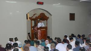 Shalat subuh merupakan shalat fardhu dan menjadi ibadah shalat wajib yang berat dikerjakan oleh hal itu dikarenakan waktu shalat subuh sering memberatkan seseorang untuk bangun dari tidur. Solat Subuh Niat Bacaan Tata Cara Sholat Subuh Lengkap Dengan Bacaan Doa Qunut Halaman All Pos Kupang