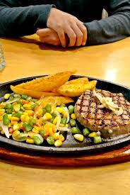 Tentu saja banyak sekali tempat makan malam di bandung yang menarik untuk dikunjungi, dan anda bisa dengan mudah untuk menemukannya di banyak lokasi. Lezatnya Steak 21 Lippo Cikarang Untuk Makan Malam
