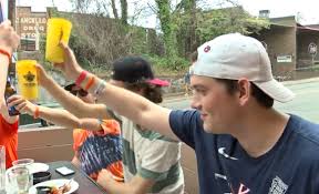 UVA students hopeful for championship title win