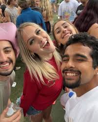 gracie schmidt † (@gracieschmidtt) • Instagram photos and videos