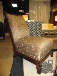 Rooms To Go Contemporary Style Armless Accent Chair In A Brown And Gold Patterned Upholstery On Dark Wood Frame This Accent Chairs Armless Accent Chair Chair